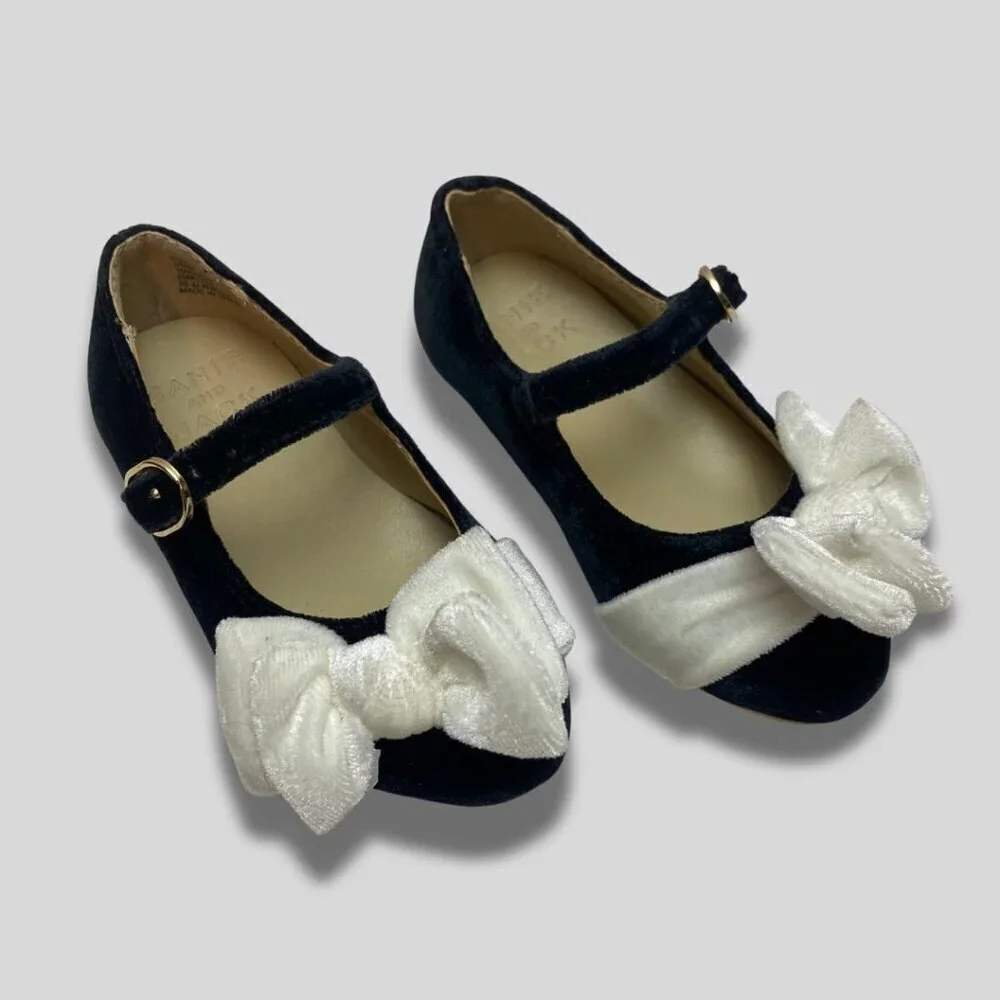 Janie and Jack Kids Velvet Bow Flats Size 5